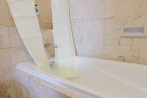 Homey 3Br Apartment At Braga City Walk