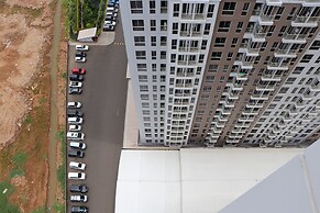 Homey And Cozy Style 2Br Apartment Tokyo Riverside Pik 2