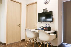 Homey And Cozy Style 2Br Apartment Tokyo Riverside Pik 2