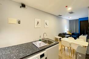 Spacious And Elegant 3Br At Sudirman Suites Apartment