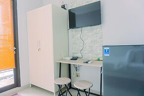 Modern Look And Comfortable Studio Transpark Bintaro Apartment