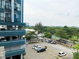 Comfort And Homey Studio Room (No Kitchen) Elvis Tower Apartment