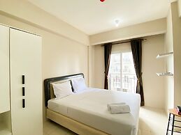 Warm And Restful Studio Room Sunter Park View Apartment