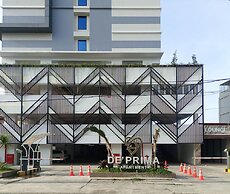 Homey Studio At De Prima Apartment