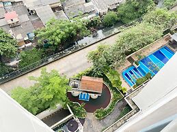 Modern Look And Restful 2Br Bassura City Apartment Near Mall