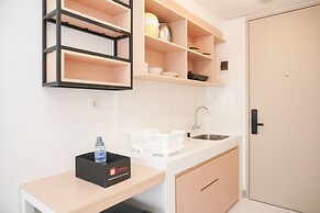 Warm And Simply Studio At Tokyo Riverside Pik 2 Apartment