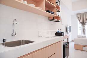 Homey And Simply Studio At Tokyo Riverside Pik 2 Apartment