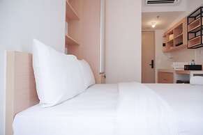 Homey And Simply Studio At Tokyo Riverside Pik 2 Apartment