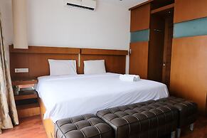 Spacious 3Br At Dago Butik Apartment