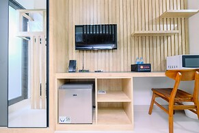 Minimalist And Good Deal Studio Transpark Cibubur Apartment