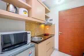 Cozy And Simply Look Studio Room Taman Melati Margonda Apartment