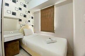Homey And Comfort 2Br At Springlake Summarecon Bekasi Apartment