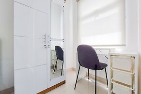 Homey And Warm Studio Room Serpong Garden Apartment