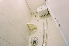 Homey And Cozy Living Studio Poris 88 Apartment