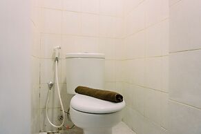 Homey And Cozy Living Studio Poris 88 Apartment