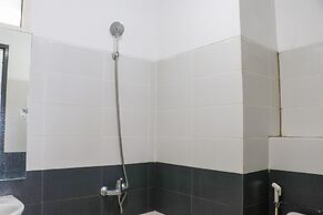 Relaxing 2Br Apartment At Scientia Residence