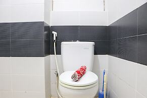 Relaxing 2Br Apartment At Scientia Residence