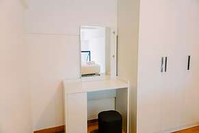 Modern And Cozy Studio Loft Apartment At Kingland Avenue