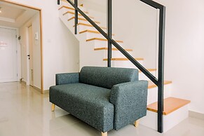 Modern And Cozy Studio Loft Apartment At Kingland Avenue