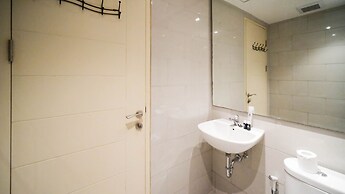 Cozy Living 2Br At Anderson Supermall Mansion Apartment