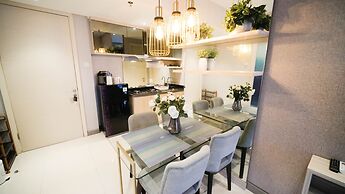 Cozy Living 2Br At Anderson Supermall Mansion Apartment