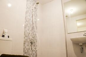 Comfort And Minimalist 2Br Apartment Tokyo Riverside Pik 2