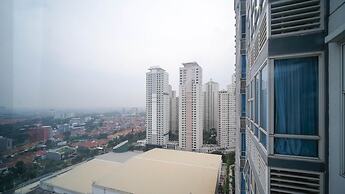 Simple And Cozy Studio At Benson Supermall Mansion Apartment