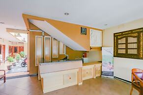 OYO 90249 Istana Griya 2 Hotel