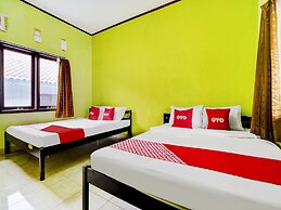 OYO 113676 Wisma Al-fahmi Syariah