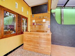 OYO 113676 Wisma Al-fahmi Syariah