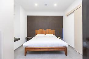 Interno 6 in Siracusa