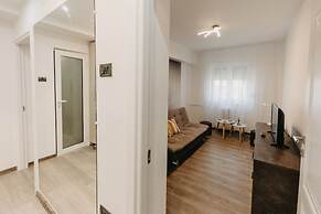 1BDR Central Apartment in Arad