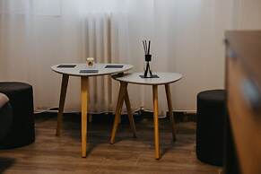 1BDR Central Apartment in Arad