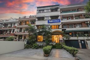 FabHotel Aashraye