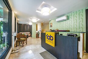 FabHotel Aashraye