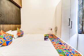 Fabhotel Corporate Crown