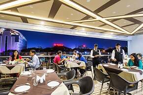 Fabhotel Prime Avenue