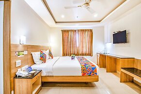 Fabhotel Prime Royal Castle