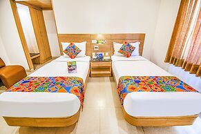 Fabhotel Prime Royal Castle