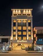 Fabhotel Prime Royal Castle