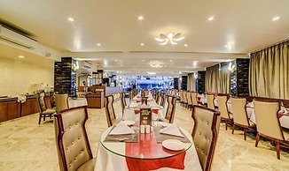 FabHotel Prime Sarala Crown