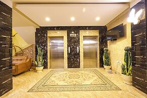 FabHotel Prime Sarala Crown