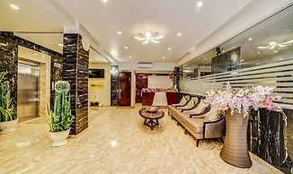 FabHotel Prime Sarala Crown