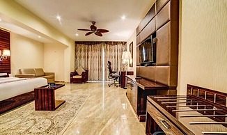 FabHotel Prime Sarala Crown