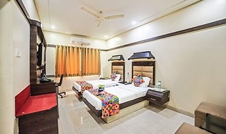 Fabhotel Santoor