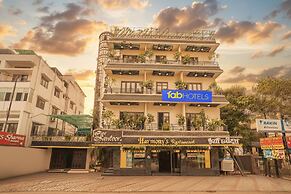 Fabhotel Santoor