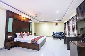 Fabhotel Royal Residency Ii