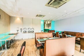 Fabhotel Sahar Garden