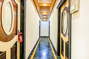 Fabhotel Sahar Garden