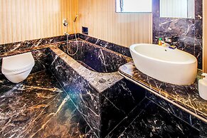 Fabhotel Sahar Garden